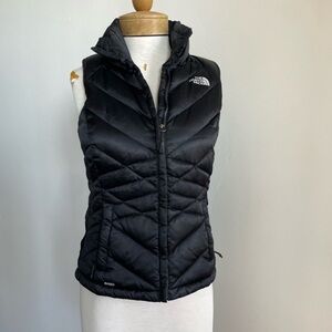 The North Face Women's 550 Black Down Vest